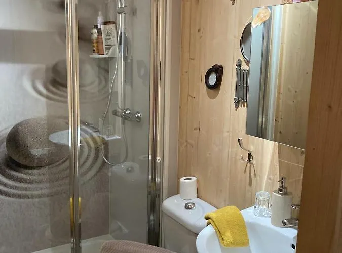 Bed & Breakfast D'hote Maison De L'amitie