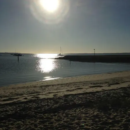 D'hote Maison De L'amitie 3*