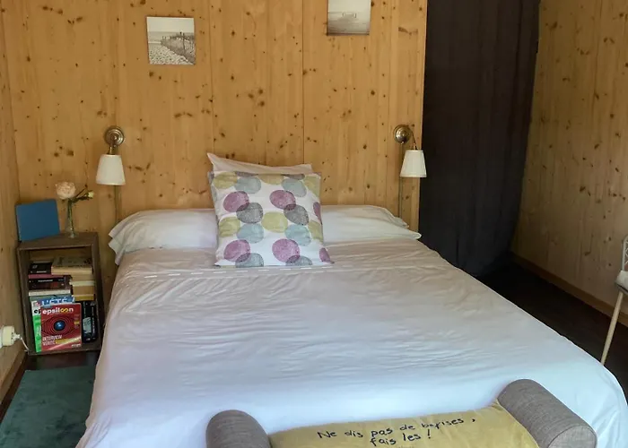 D'hote Maison De L'amitie لانتون